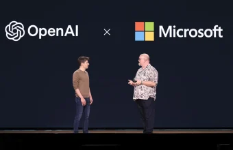 Microsoft و OpenAI تعيدان صياغة شراكتهما: نهاية الحصرية تعكس تحوّلًا في ميزان القوة داخل سوق الذكاء الاصطناعي